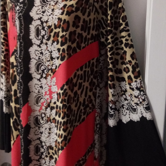 LEOPARD DRESS - Picture 3 of 5